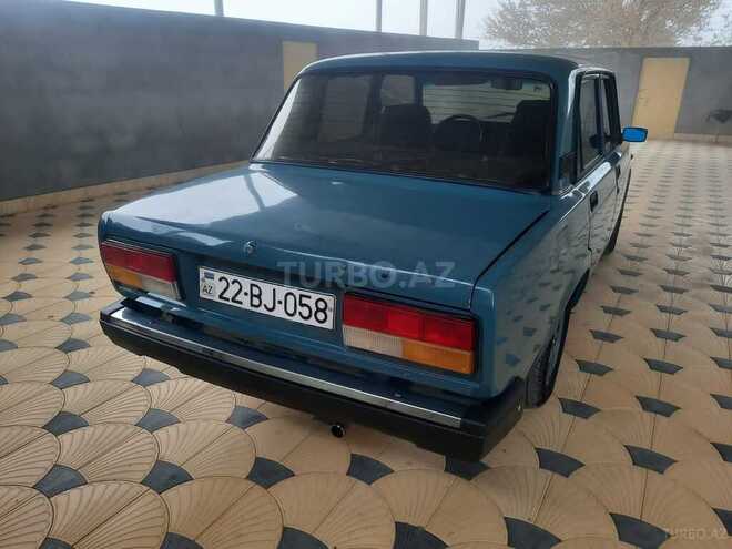 LADA (VAZ) 2107 2003, 164,000 km - 1.6 l - Naftalan