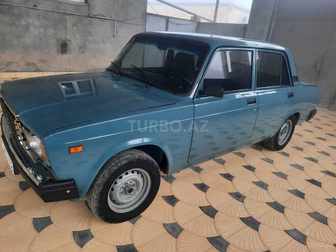 LADA (VAZ) 2107 2003, 164,000 km - 1.6 l - Naftalan