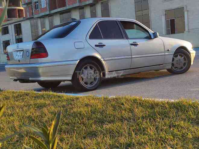 Mercedes C 240 1998, 360,206 km - 2.4 l - Bakı