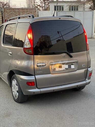 Toyota Yaris 2005, 180,000 km - 1.3 l - Bakı