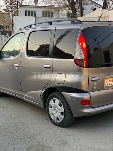 Toyota Yaris 2005, 180,000 km - 1.3 l - Bakı