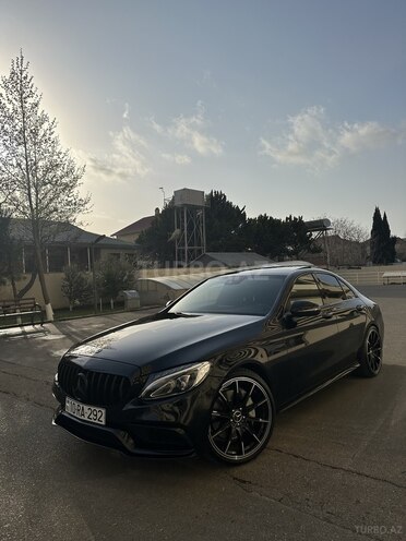Mercedes C 300 2015, 137,000 km - 2.0 l - Bakı