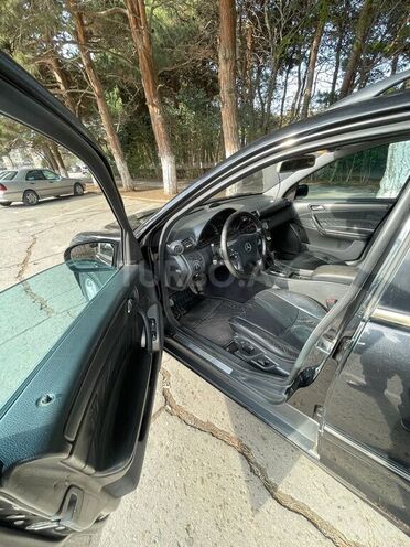 Mercedes C 240 2001, 279,000 km - 2.4 l - Bakı