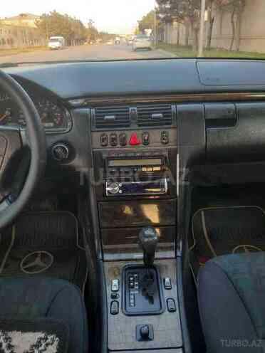 Mercedes E 230 1996, 398,556 km - 2.3 l - Sumqayıt