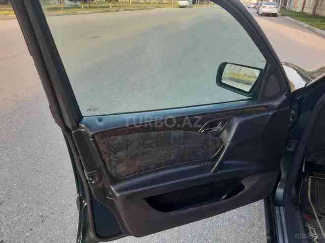 Mercedes E 230 1996, 398,556 km - 2.3 l - Sumqayıt