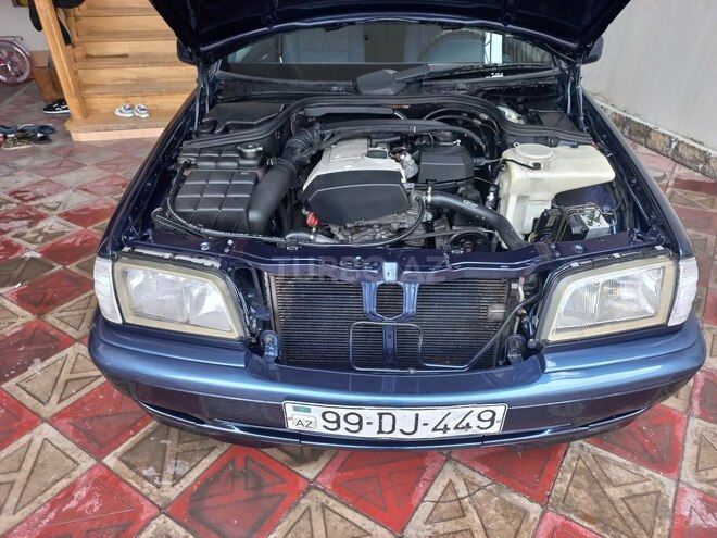 Mercedes C 200 1998, 355,000 km - 2.0 l - Qazax