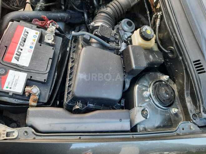 Toyota Corolla 2006, 242,000 km - 1.4 l - Şəmkir