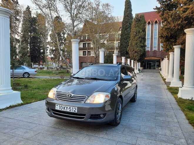 Toyota Corolla 2006, 242,000 km - 1.4 l - Şəmkir
