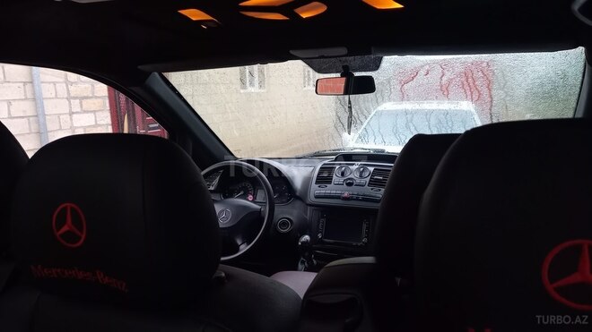 Mercedes Vito 115 2009, 300,000 km - 2.2 l - Cəlilabad