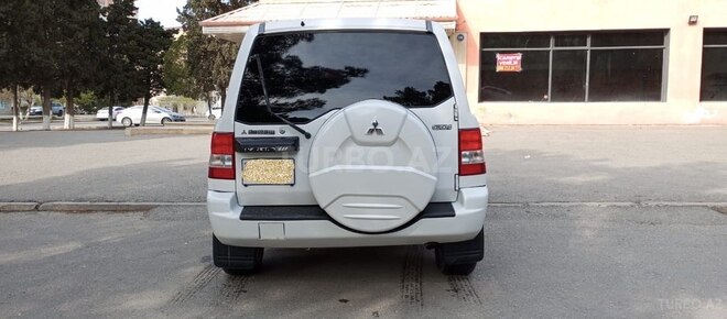 Mitsubishi Pajero io 2002, 223,561 km - 2.0 л - Sumqayıt
