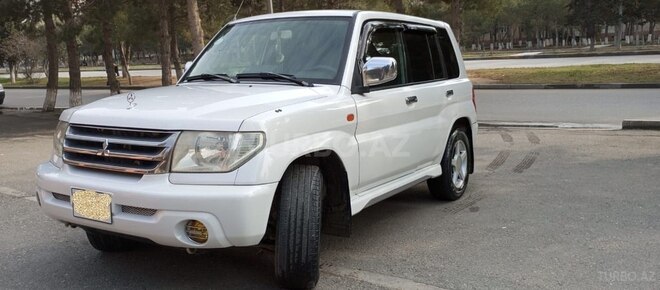 Mitsubishi Pajero io 2002, 223,561 km - 2.0 л - Sumqayıt