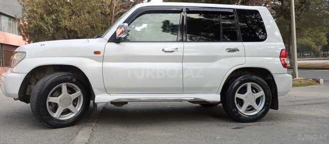 Mitsubishi Pajero io 2002, 223,561 km - 2.0 л - Sumqayıt