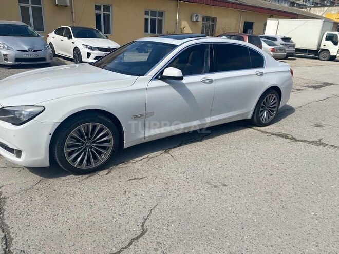 BMW 750 2009, 223,000 km - 4.4 l - Bakı