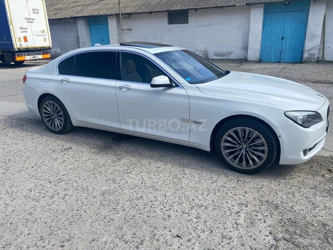 BMW 750 2009, 223,000 km - 4.4 l - Bakı
