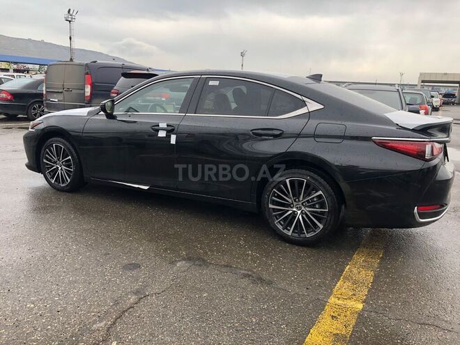 Lexus ES 300h 2023, 0 km - 2.5 l - Bakı