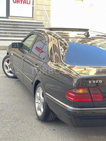 Mercedes E 320 1999, 211,859 km - 3.2 l - Sumqayıt