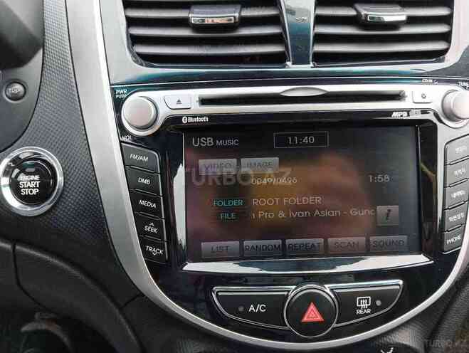 Hyundai Accent 2012, 180,000 km - 1.6 l - Bakı