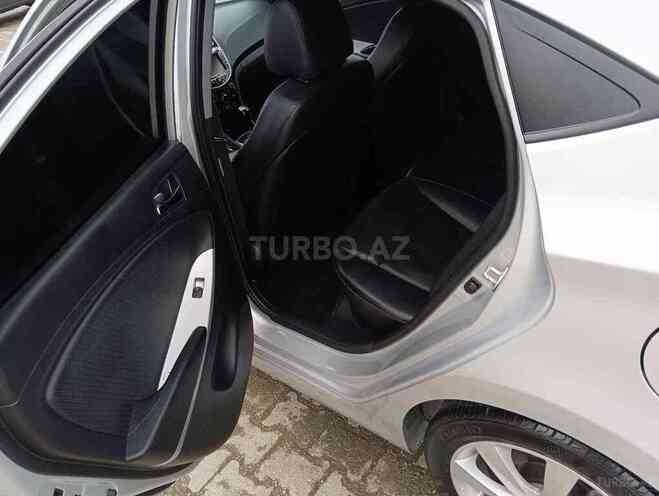 Hyundai Accent 2012, 180,000 km - 1.6 l - Bakı