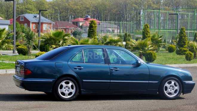 Mercedes E 280 2000, 350,000 km - 2.8 l - Lənkəran