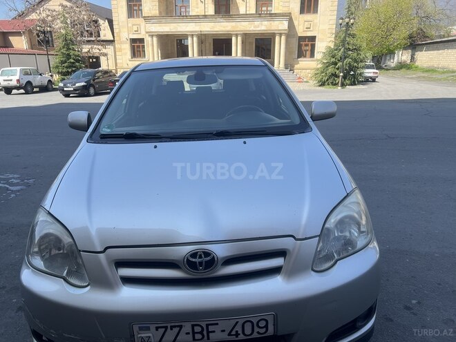 Toyota Corolla 2004, 367,000 km - 1.4 l - Zaqatala