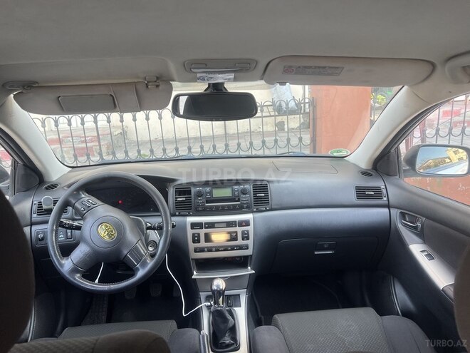 Toyota Corolla 2004, 367,000 km - 1.4 l - Zaqatala