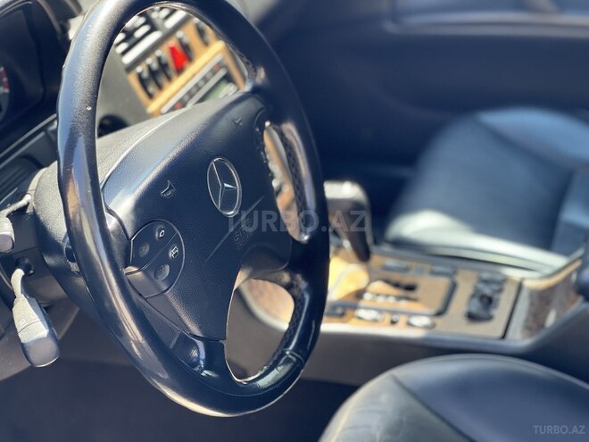 Mercedes E 320 2001, 235,302 km - 3.2 l - Gəncə