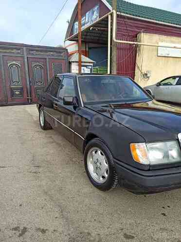 Mercedes E 220 1991, 387,000 km - 2.2 l - Cəlilabad