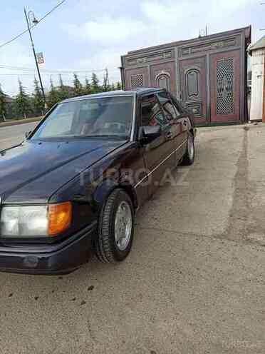 Mercedes E 220 1991, 387,000 km - 2.2 l - Cəlilabad