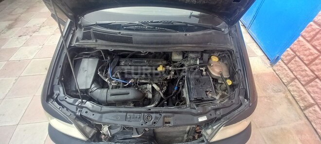 Opel Zafira 2002, 435,000 km - 2.0 l - Sumqayıt