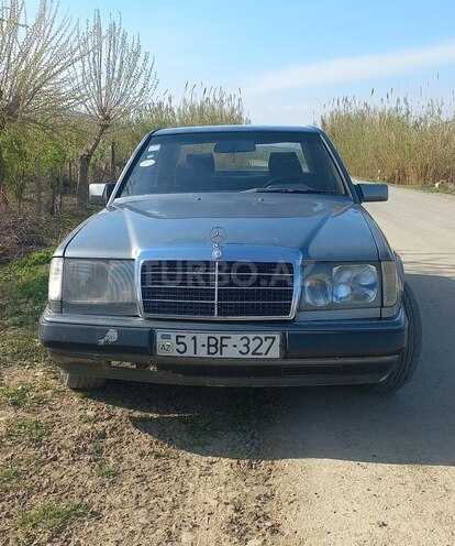 Mercedes E 250 1989, 400,000 km - 2.5 l - Gəncə