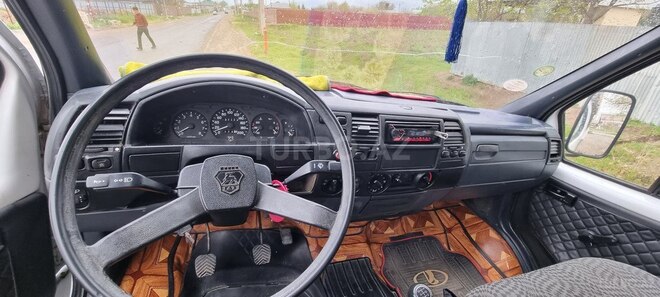 GAZ 3302-288 2003, 137,000 km - 2.4 л - Cəlilabad
