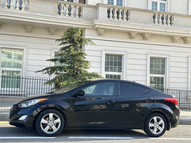 Hyundai Elantra 2013, 91,800 km - 1.8 л - Bakı