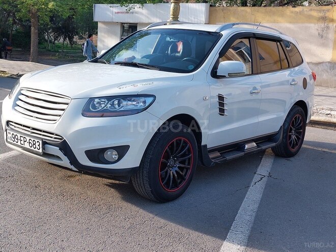 Hyundai Santa Fe 2010, 179,000 km - 2.0 л - Yevlax