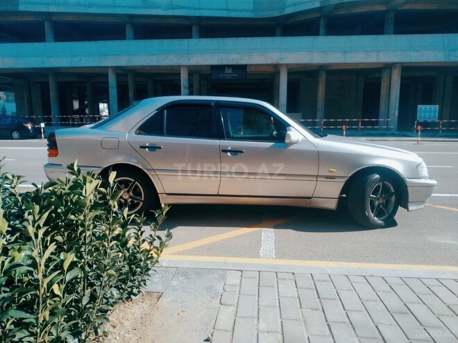Mercedes C 180 1998, 373,000 km - 1.8 л - Bakı