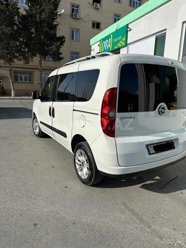 Opel Combo 2012, 228,000 km - 1.6 l - Bakı