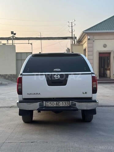 Nissan Navara 2014, 390,000 km - 2.5 л - Sumqayıt