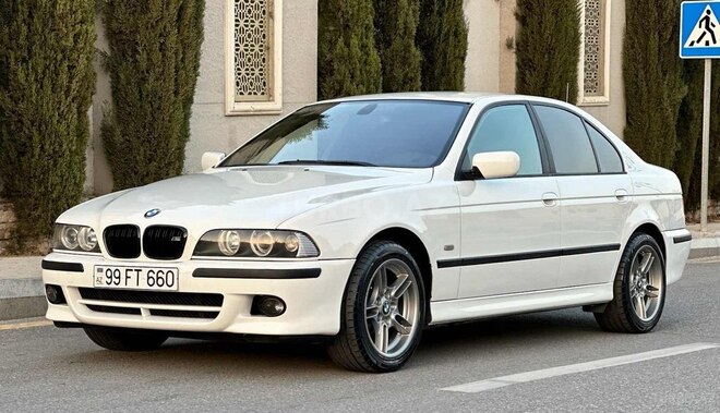 BMW 525 2001, 187,000 km - 2.5 л - Bakı