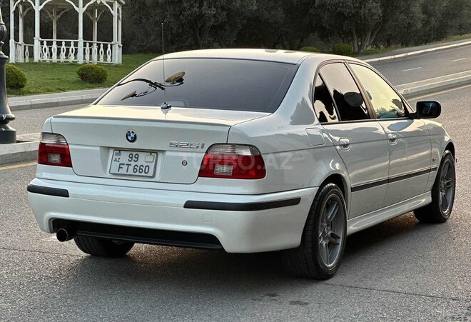 BMW 525 2001, 187,000 km - 2.5 л - Bakı