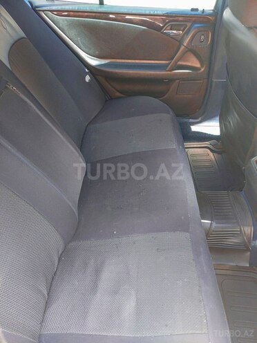 Mercedes E 220 1997, 445,000 km - 2.2 l - Bakı