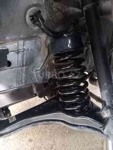 Mercedes E 240 2000, 264,300 km - 2.4 l - Gəncə