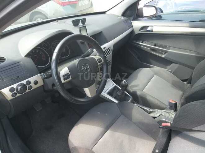 Opel Astra 2007, 214,000 km - 1.4 л - Bakı