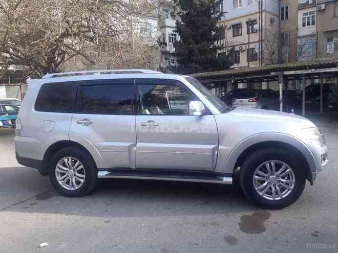 Mitsubishi Pajero 2007, 290,000 km - 3.0 l - Bakı