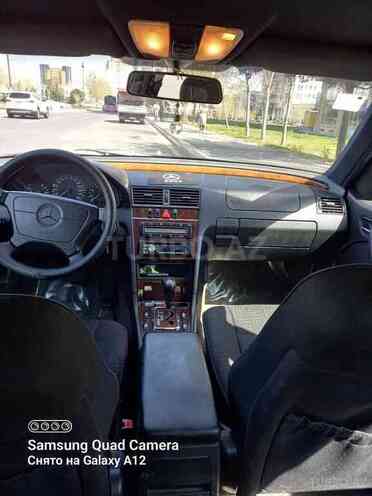 Mercedes C 240 1998, 210,000 km - 2.4 л - Bakı