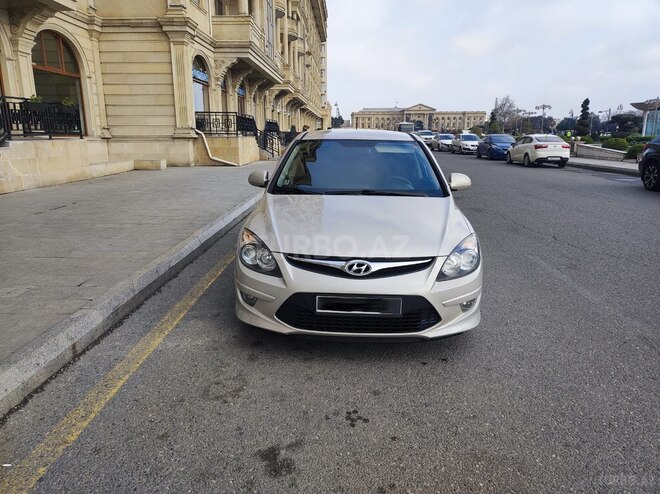 Hyundai i30 2011, 234,000 km - 1.4 l - Bakı