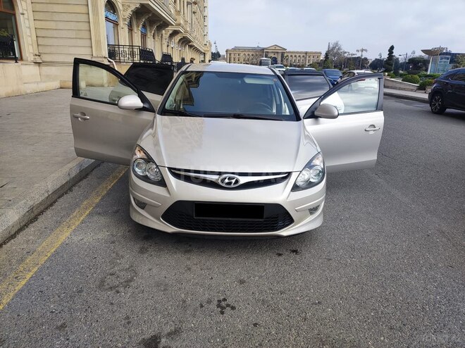 Hyundai i30 2011, 234,000 km - 1.4 l - Bakı