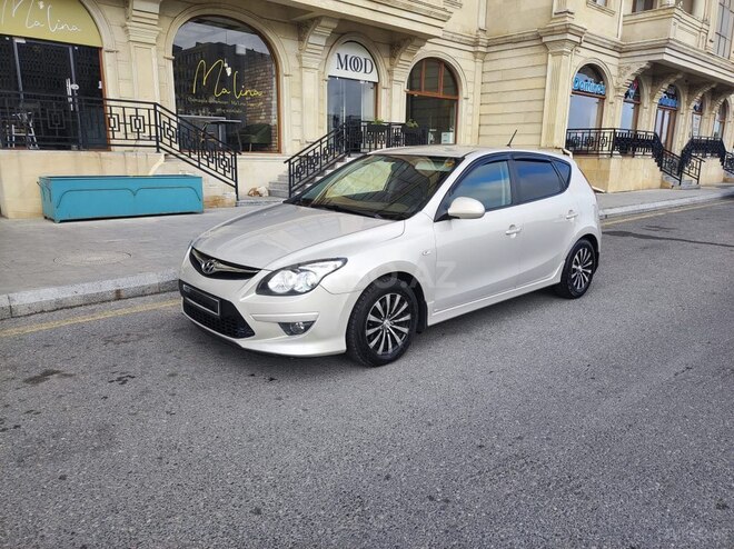 Hyundai i30 2011, 234,000 km - 1.4 l - Bakı