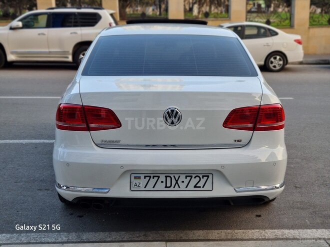 Volkswagen Passat 2011, 170,000 km - 1.8 l - Bakı