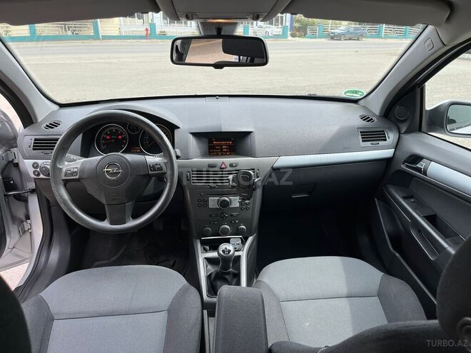 Opel Astra 2006, 214,000 km - 1.4 л - Qazax