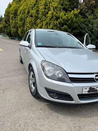 Opel Astra 2006, 214,000 km - 1.4 л - Qazax