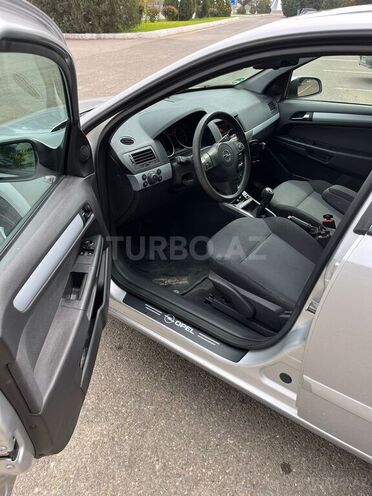 Opel Astra 2006, 214,000 km - 1.4 л - Qazax